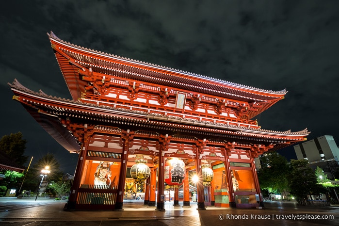 Tokyo at Night- Photo Series