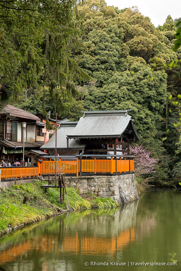 travelyesplease.com | Fushimi Inari Shrine- A Mountain Path Like No Other