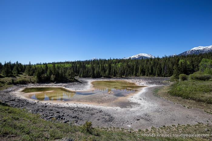 travelyesplease.com | Hiking Jasper's Valley of the Five Lakes