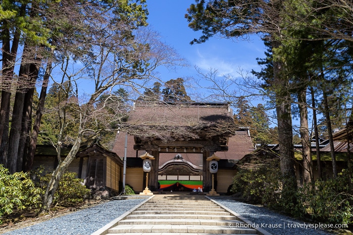 travelyesplease.com | Kongobuji Temple- Headquarters of Koyasan Shingon Buddhism