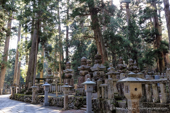 travelyesplease.com | The Okunoin- Koyasan's Ancient Cemetery