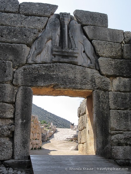 travelyesplease.com | Photo of the Week: The Lion Gate at Mycenae, Greece