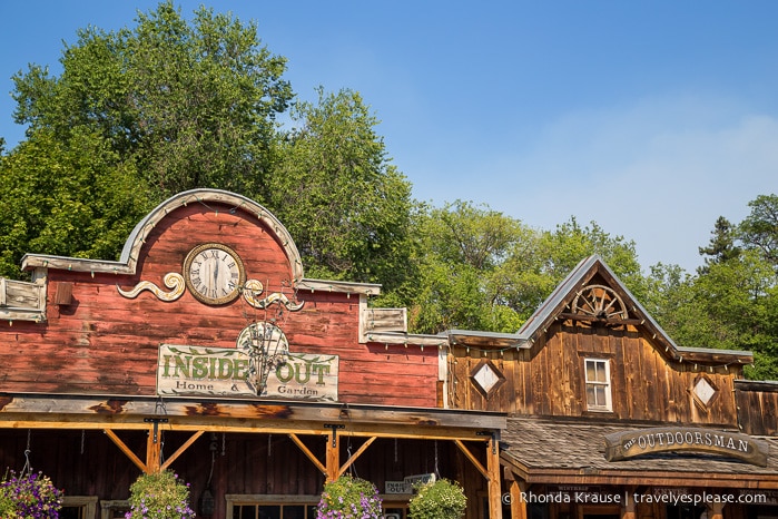 travelyesplease.com | Winthrop, Washington- An Afternoon in the Old West!