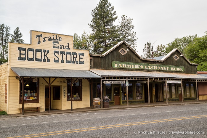 travelyesplease.com｜Winthrop, Washington- An Afternoon in the Old West! 