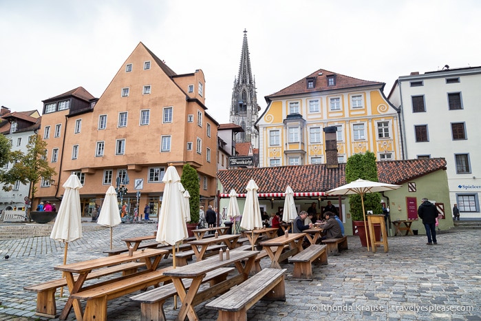 travelyesplease.com | Discovering Regensburg- A Walk Through the Old Town