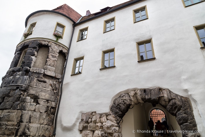 travelyesplease.com | Discovering Regensburg- A Walk Through the Old Town