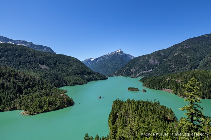 travelyesplease.com | A Scenic Drive on the North Cascades Highway