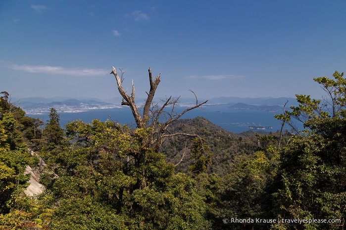 travelyesplease.com | Hiking Mount Misen- Miyajima, Japan