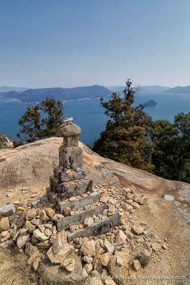 travelyesplease.com | Hiking Mount Misen- Miyajima, Japan