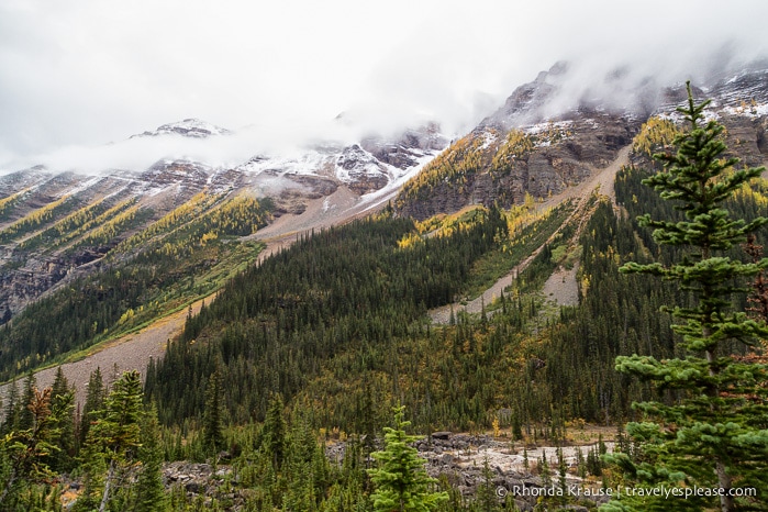 travelyesplease.com | Horseback Ride to the Plain of Six Glaciers Tea House