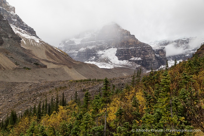 travelyesplease.com | Horseback Ride to the Plain of Six Glaciers Tea House