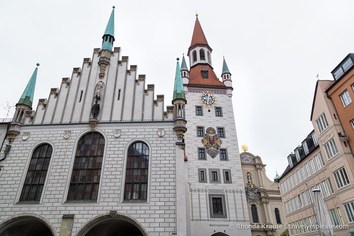 travelyesplease.com | A Walk Around Munich- Photo Series