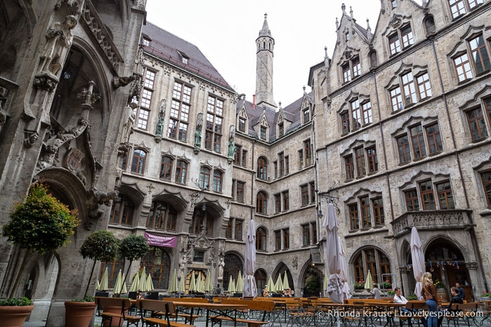 travelyesplease.com | A Walk Around Munich- Photo Series