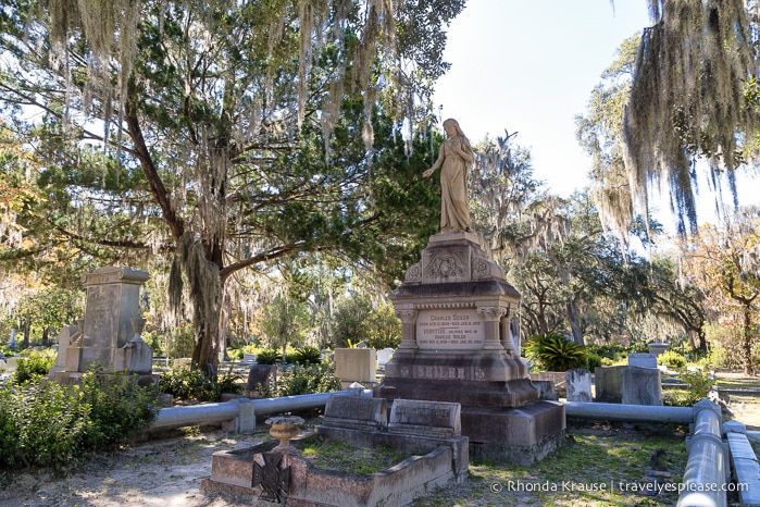 travelyesplease.com | Tour of Bonaventure Cemetery, Savannah
