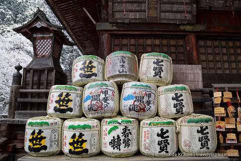 travelyesplease.com | Photo of the Week: Sake Barrels at Fujiyoshida Sengen Shrine