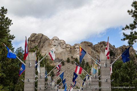 travelyesplease.com | Mount Rushmore National Memorial- An Icon of the United States