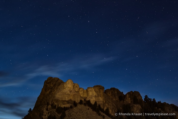 travelyesplease.com | Mount Rushmore National Memorial- An Icon of the United States