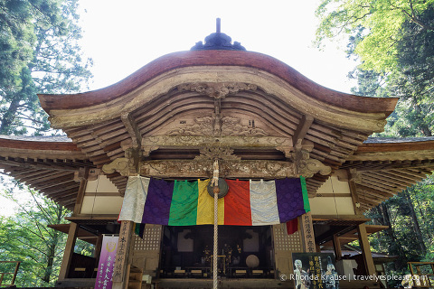 travelyesplease.com | Climbing Mount Mitoku- The Trek to Nageiredo Hall