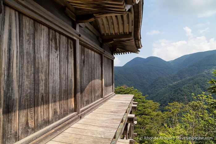 travelyesplease.com | Climbing Mount Mitoku- The Trek to Nageiredo Hall