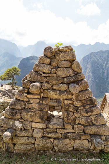 travelyesplease.com | Visiting Machu Picchu- A Mountaintop Inca Citadel 