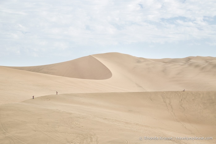 travelyesplease.com | Sandboarding in Peru at the Huacachina Oasis