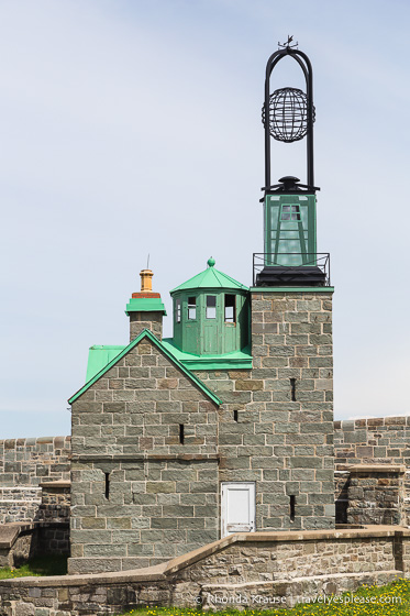 travelyesplease.com | Walking the Fortifications of Québec City