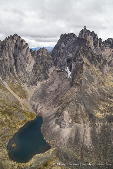 travelyesplease.com | Tombstone Territorial Park Flightseeing Tour- The Yukon, Canada