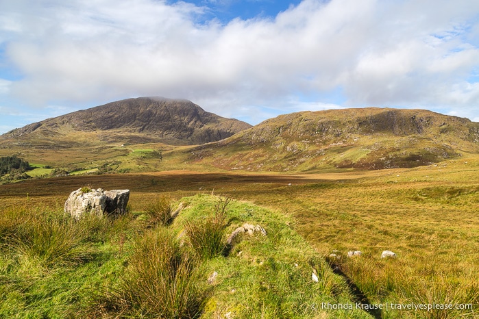 travelyesplease.com | Solo Travel in Ireland- 7 Reasons Ireland is a Great Place to Travel Alone