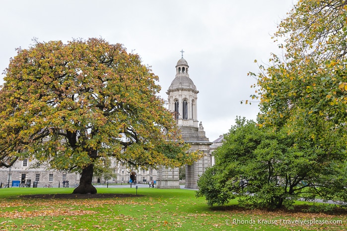 travelyesplease.com | What to Expect on Your First Trip to Ireland: A First Time Visitor's Guide