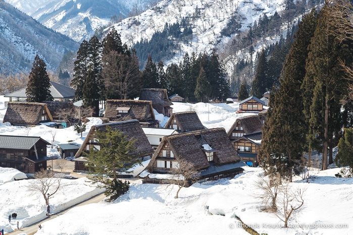 travelyesplease.com | Visiting Gokayama- Enjoying Historic Architecture and Traditional Crafts in Ainokura Village