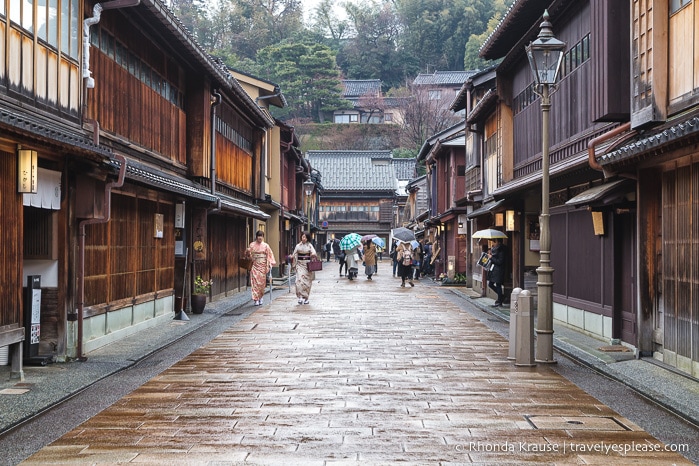 travelyesplease.com | 9 Ways to Experience Japanese Traditions in the Chubu Region of Japan