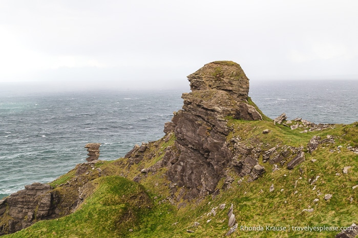 travelyesplease.com | Cliffs of Moher Coastal Walk- Walking the Cliffs of Moher from Hags Head