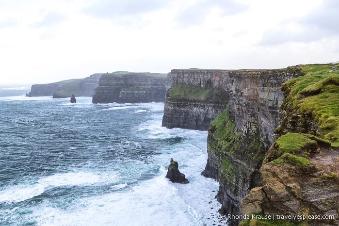 travelyesplease.com | Cliffs of Moher Coastal Walk- Walking the Cliffs of Moher from Hags Head