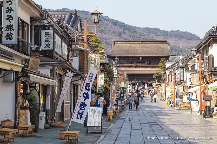 travelyesplease.com | Getting to Know Nagano and Zenko-ji Temple