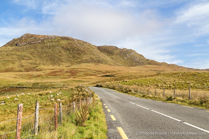 travelyesplease.com | Driving the Ring of Kerry- Points of Interest and Scenic Detours