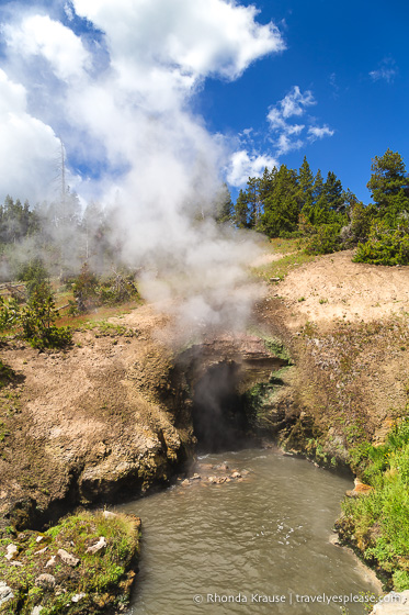 travelyesplease.com | 5 Days in Yellowstone and Grand Teton National Parks- A Tour with Grand American Adventures