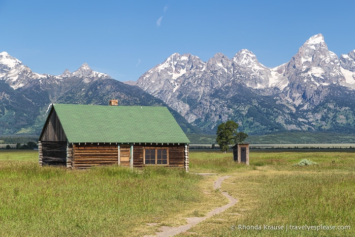 travelyesplease.com | The Best of Yellowstone and Grand Teton National Parks in 5 Days- An In-Depth Tour with Grand American Adventures