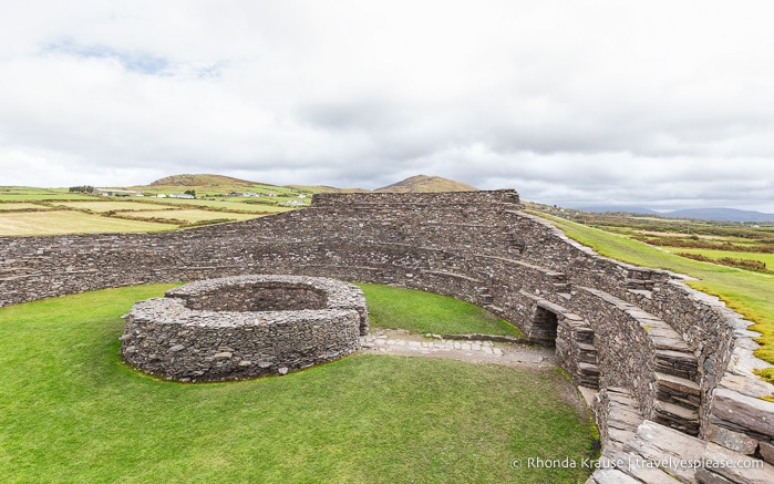 travelyesplease.com | Visiting Cahergall and Leacanabuaile- Irish Stone Ringforts