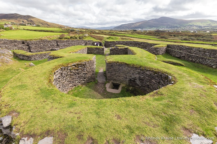 travelyesplease.com | Visiting Cahergall and Leacanabuaile- Irish Stone Ringforts