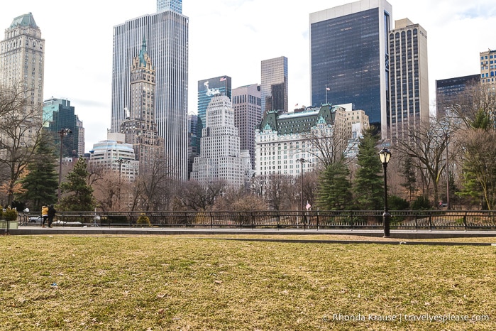 travelyesplease.com | Central Park Self-Guided Walking Tour- Visiting Central Park's Main Attractions