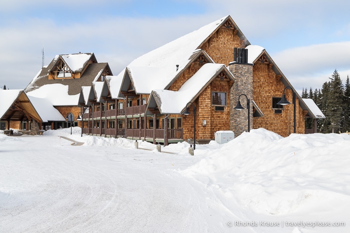 travelyesplease.com | Winter Getaway in Saskatchewan- Prince Albert National Park and Elk Ridge Resort