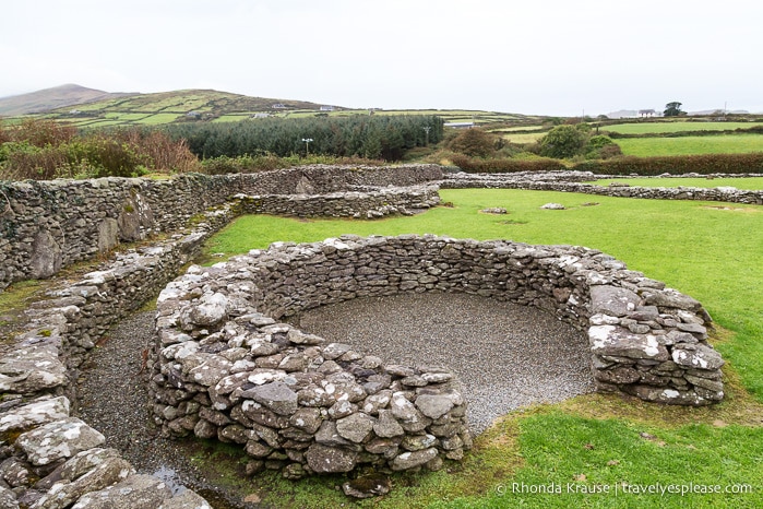 travelyesplease.com | Driving the Dingle Peninsula- Self-Guided Tour of the Points of Interest