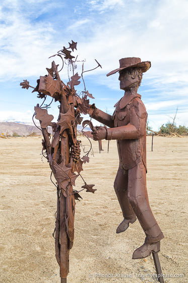 travelyesplease.com | Borrego Springs Sculptures- The Metal Sky Art Sculptures of Ricardo Breceda