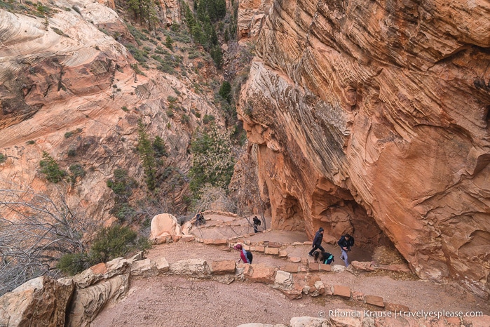 travelyesplease.com | Hiking Angels Landing Trail- What to Expect on Zion National Park's Most Iconic Hike