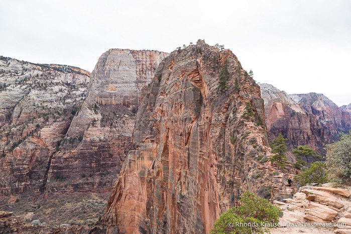 travelyesplease.com | Angels Landing Hike- What to Expect on Zion National Park's Most Thrilling Trail