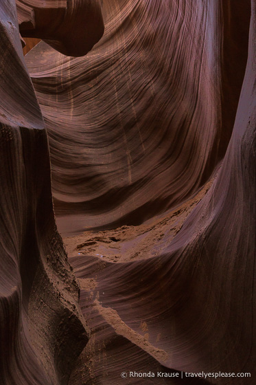 travelyesplease.com | Lower Antelope Canyon Tour- Visiting a Colourful Slot Canyon in Arizona 