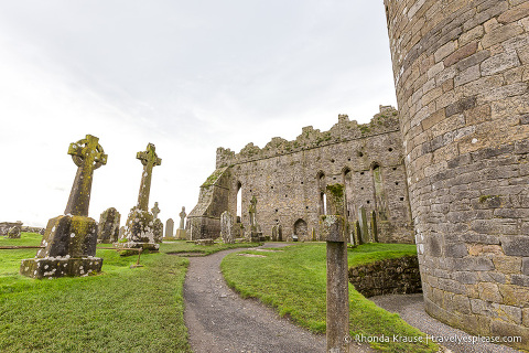 travelyesplease.com | Visiting the Rock of Cashel- One of Ireland's Most Magnificent Ancient Sites