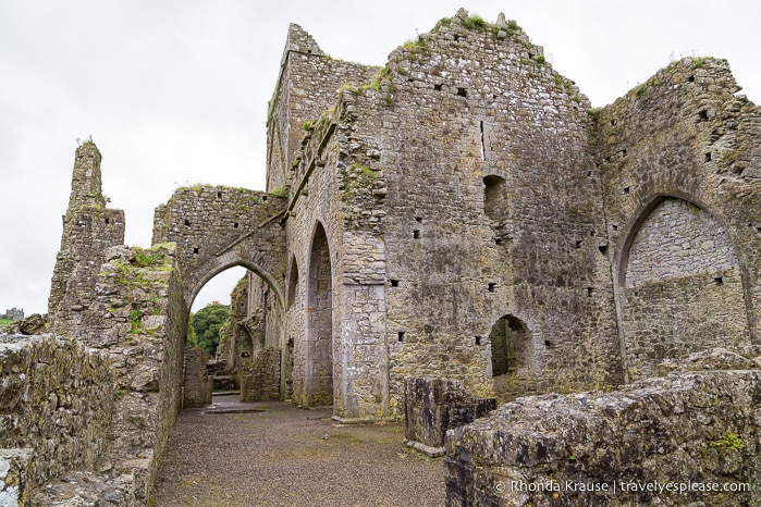 travelyesplease.com | The Atmospheric Ruins of Hore Abbey- Cashel, Ireland