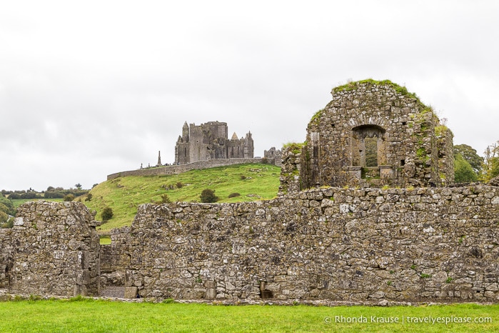 travelyesplease.com | The Atmospheric Ruins of Hore Abbey- Cashel, Ireland