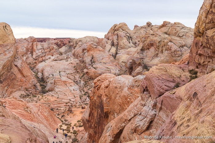 Hiking White Domes Trail- Valley of Fire State Park, Nevada